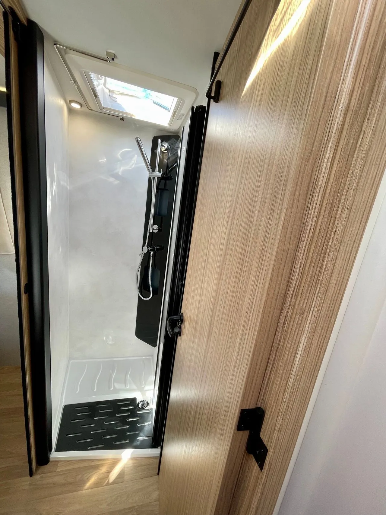 Camping-car - Bavaria - I 741 FC UNIK - 2026