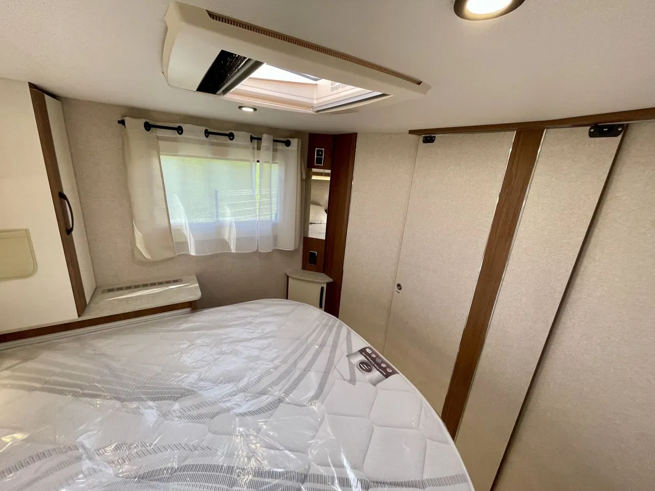 Camping-car - Fleurette - DISCOVER 75 LMF WELLNESS - 2026