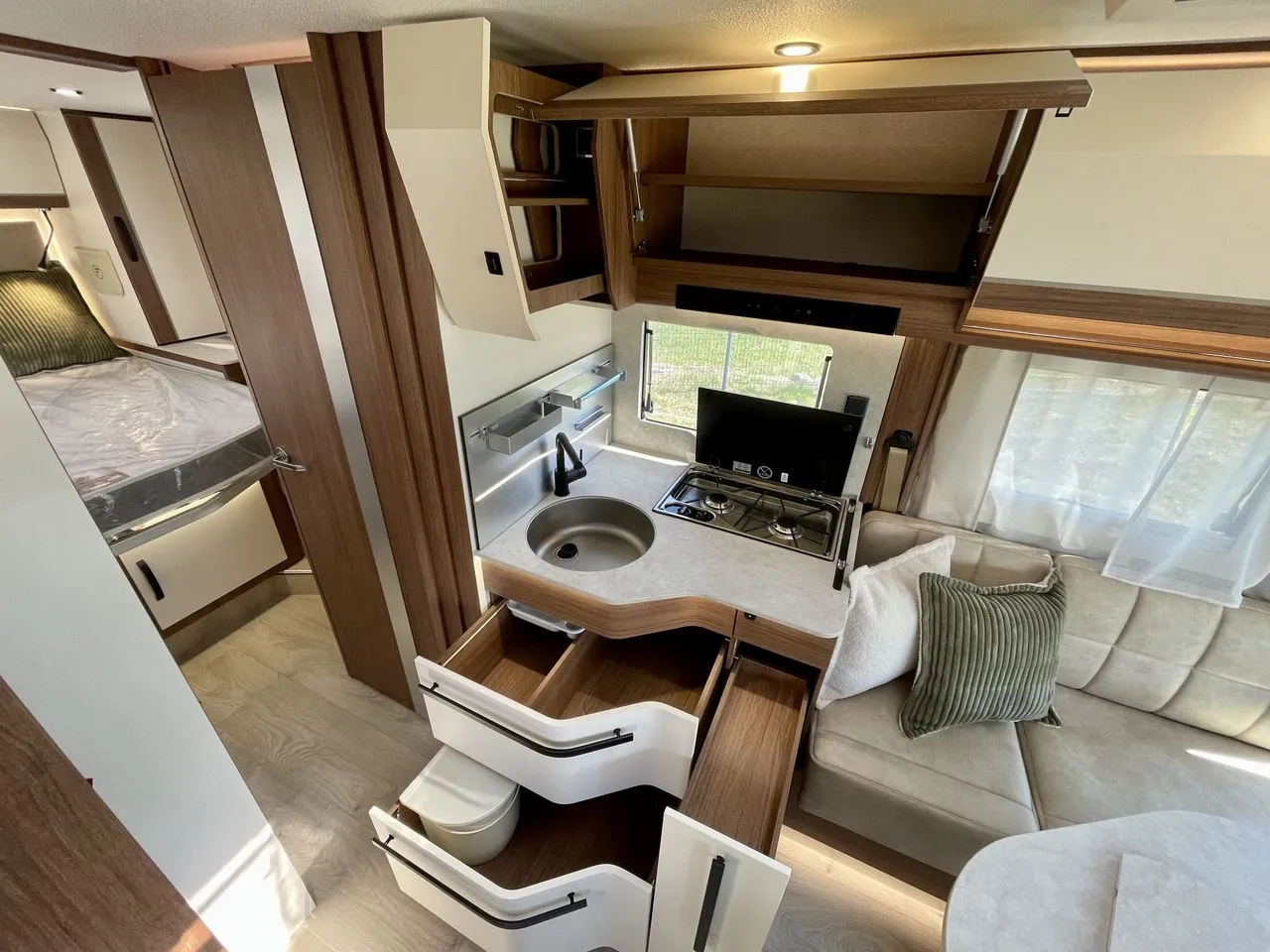 Camping-car - Fleurette - DISCOVER 75 LMF WELLNESS - 2026