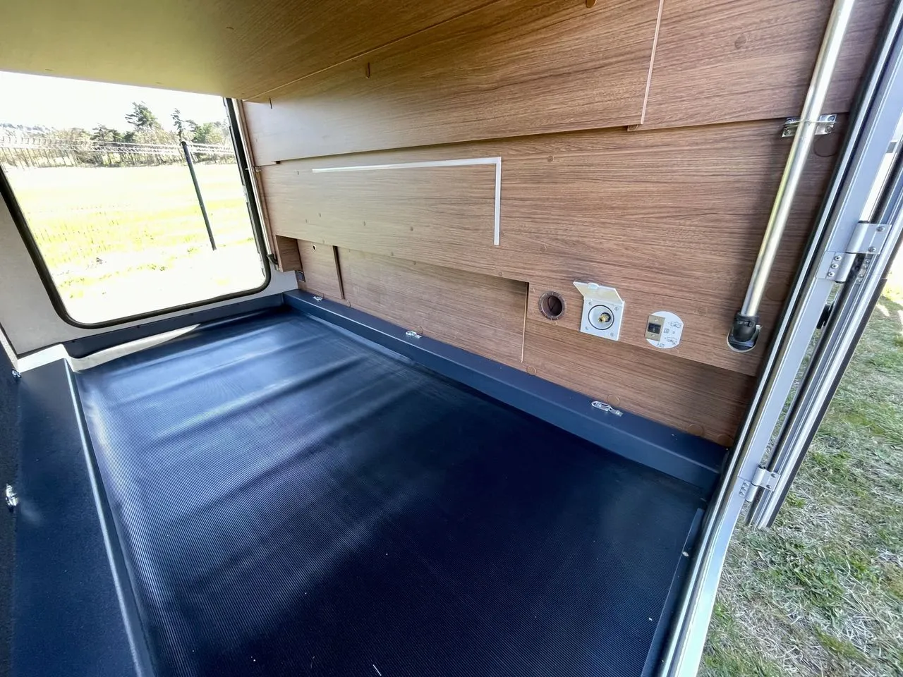 Camping-car - Fleurette - DISCOVER 75 LMF WELLNESS - 2026