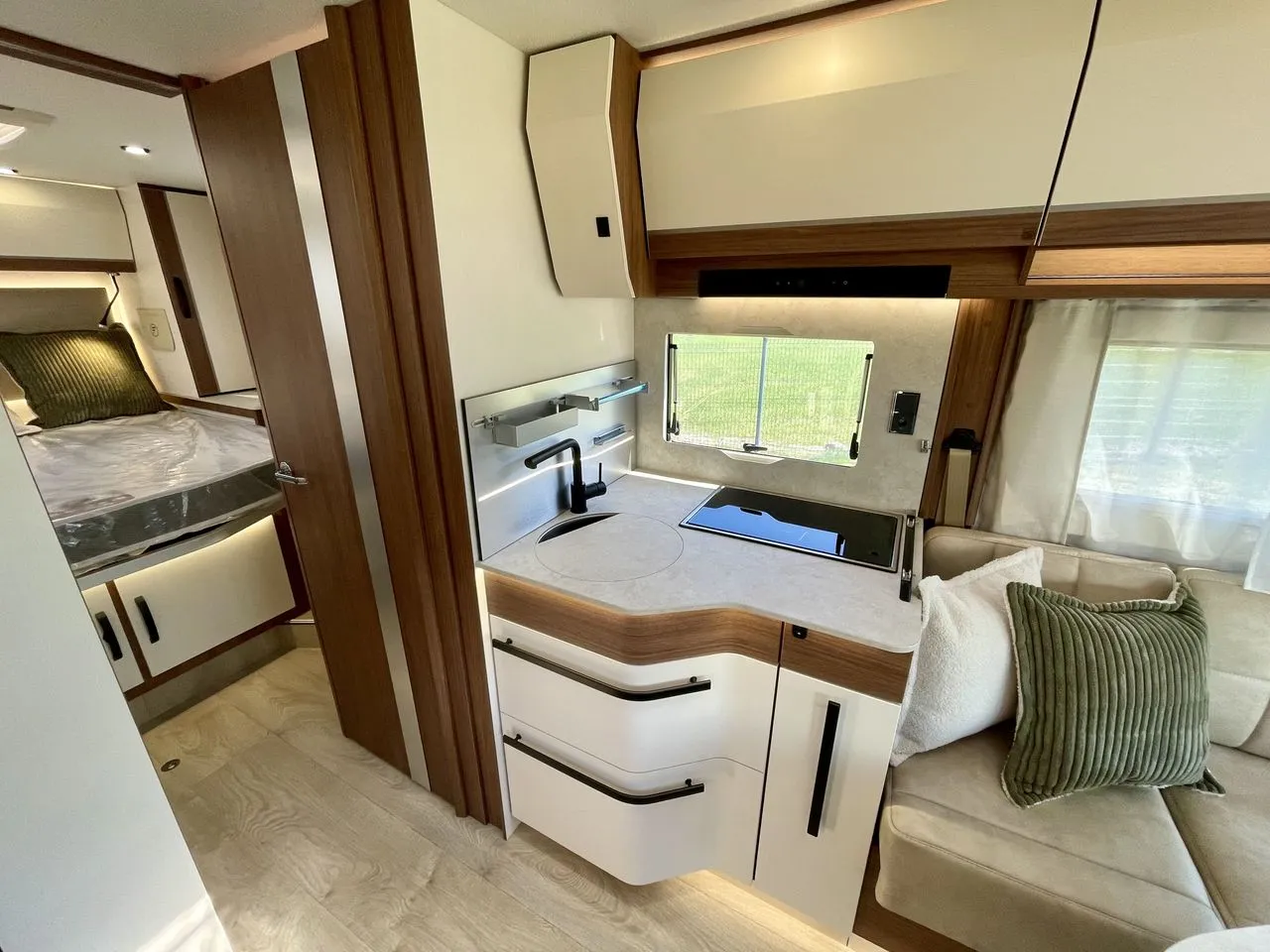 Camping-car - Fleurette - DISCOVER 75 LMF WELLNESS - 2026