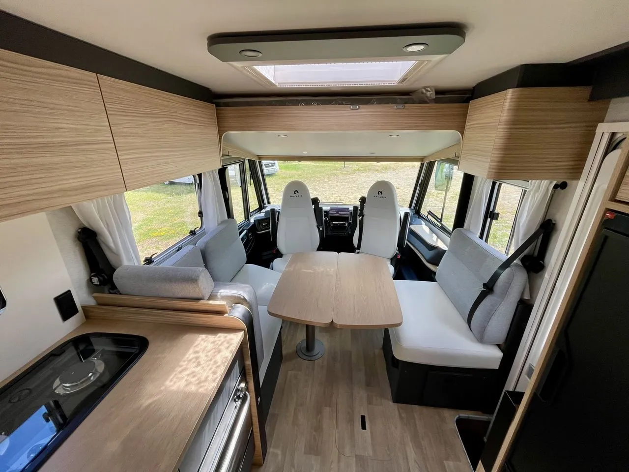 Camping-car - Bavaria - I 741 FGJ UNIK - 2026