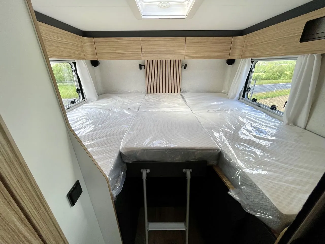 Camping-car - Bavaria - I 741 FGJ UNIK - 2026