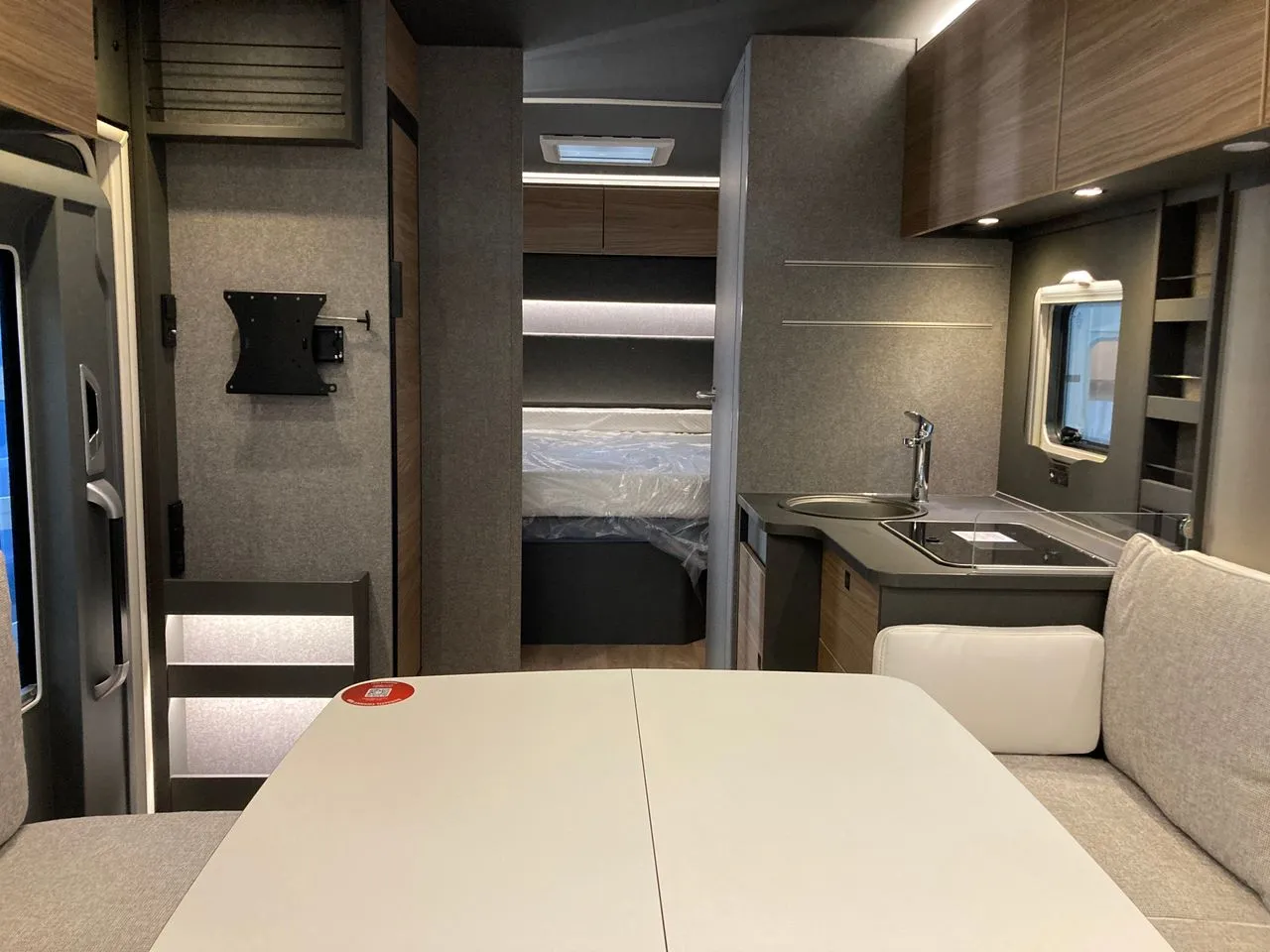 Camping-car - Dethleffs - Trend I7057 DBL 180 Boite auto - 2025