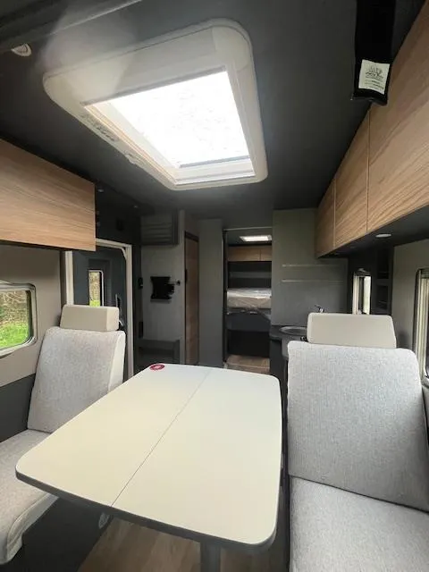 Camping-car - Dethleffs - Trend I7057 DBL 180 Boite auto - 2025