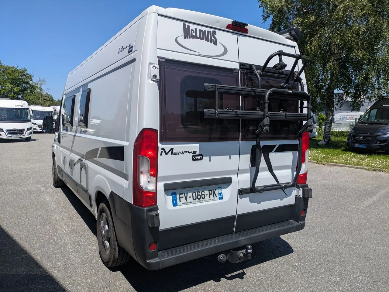 MENFYS VAN LUXE EDITION