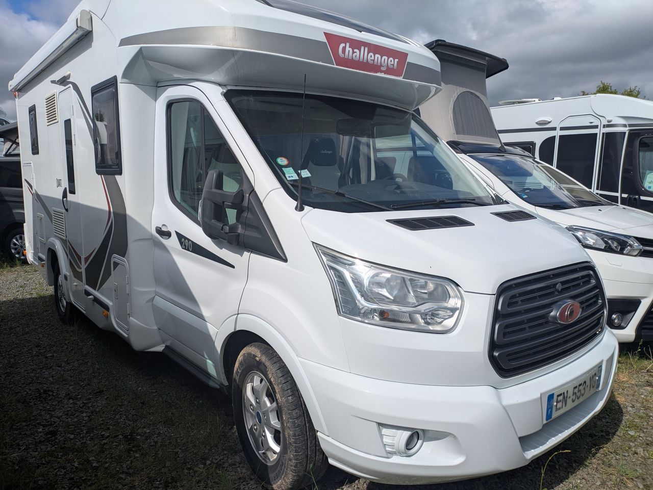Camping-car CHALLENGER 290