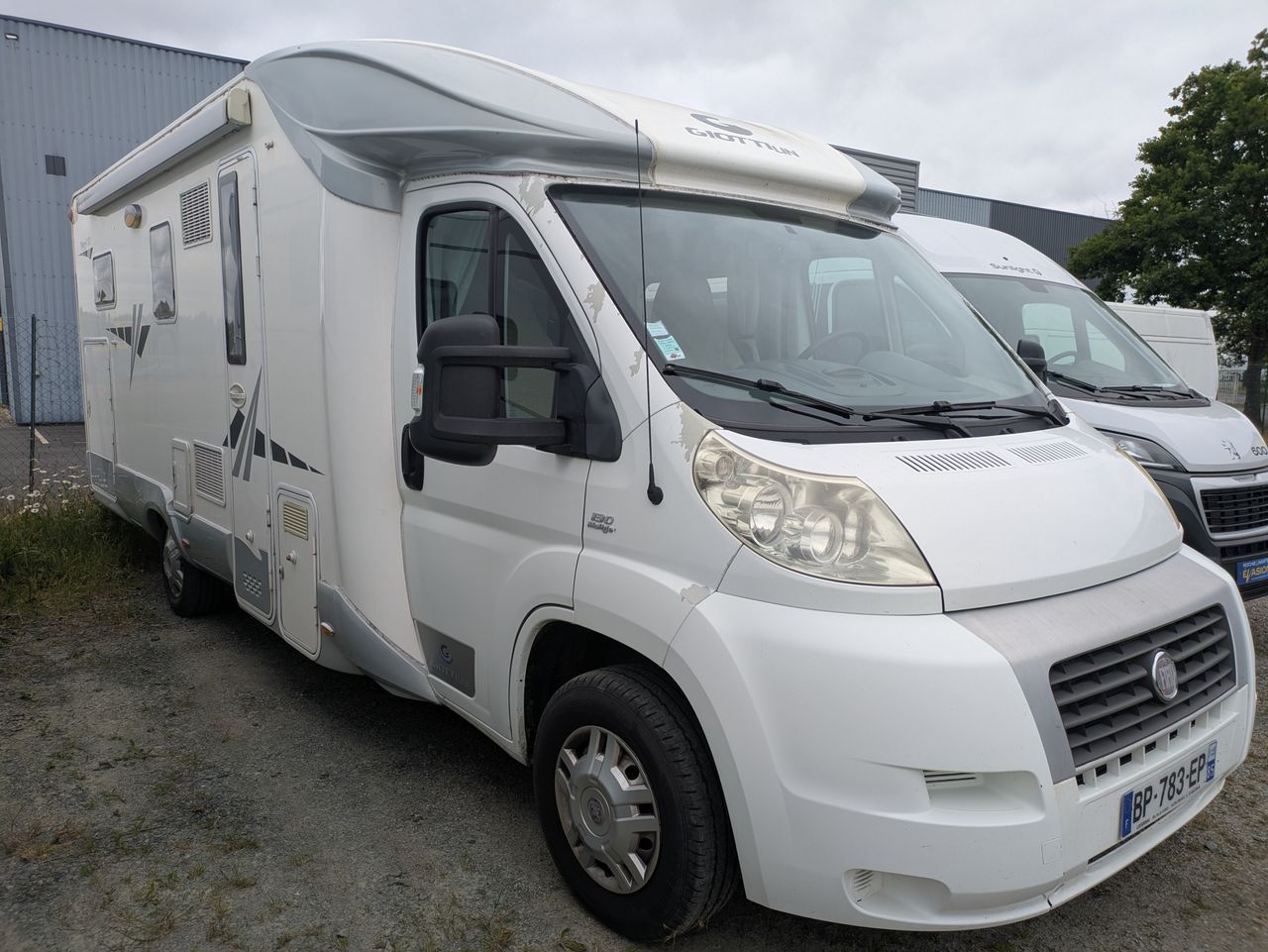 Camping-car GIOTTILINE THERRY T37
