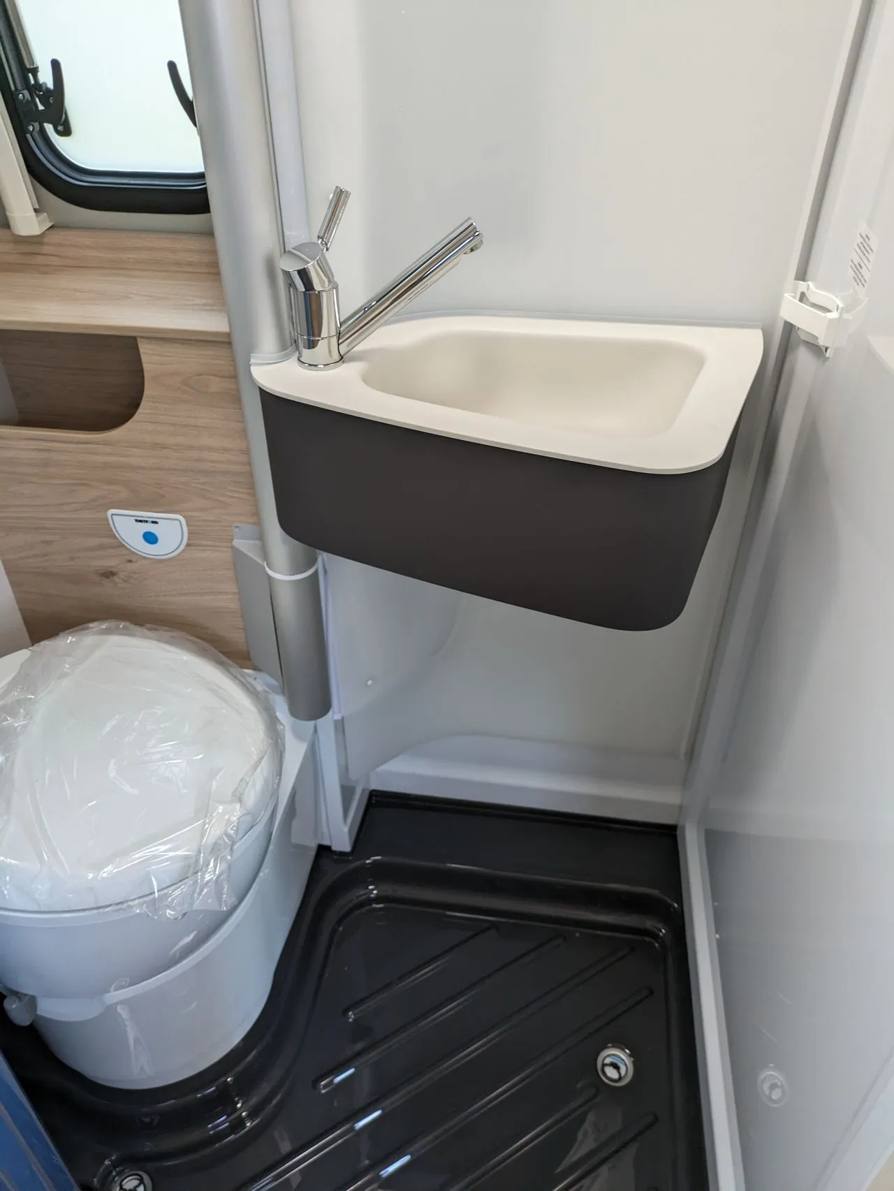 Fourgon aménagé - Dethleffs - GLOBETRAIL 600DS - 2025