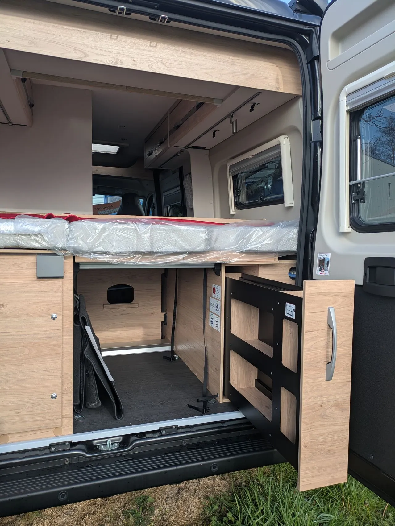 Fourgon aménagé - Dethleffs - GLOBETRAIL 600DS - 2025