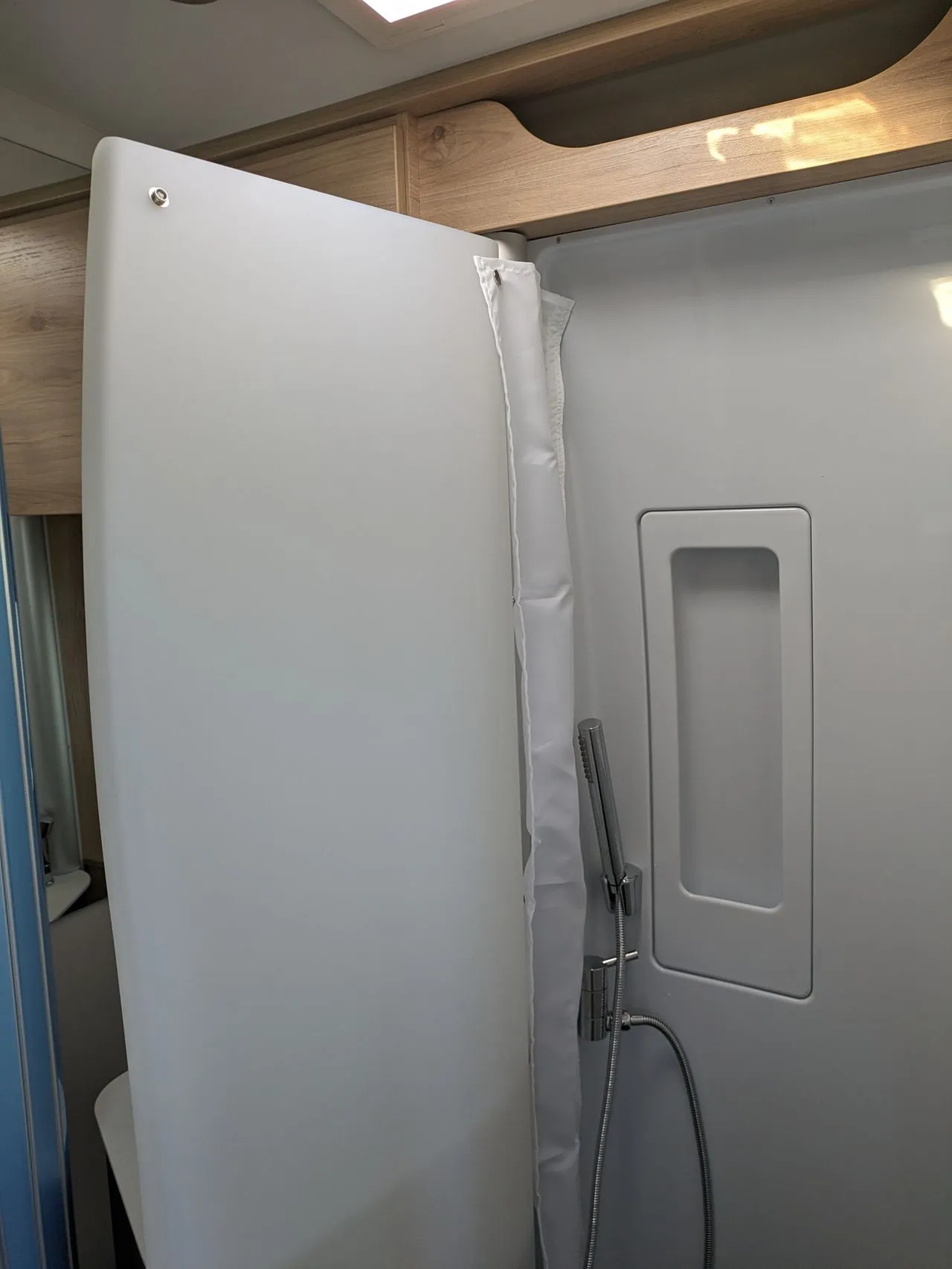 Fourgon aménagé - Dethleffs - GLOBETRAIL 600DS - 2025