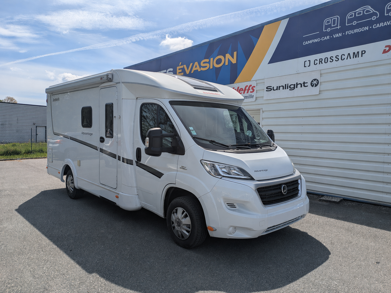 Camping-car DETHLEFFS T5901