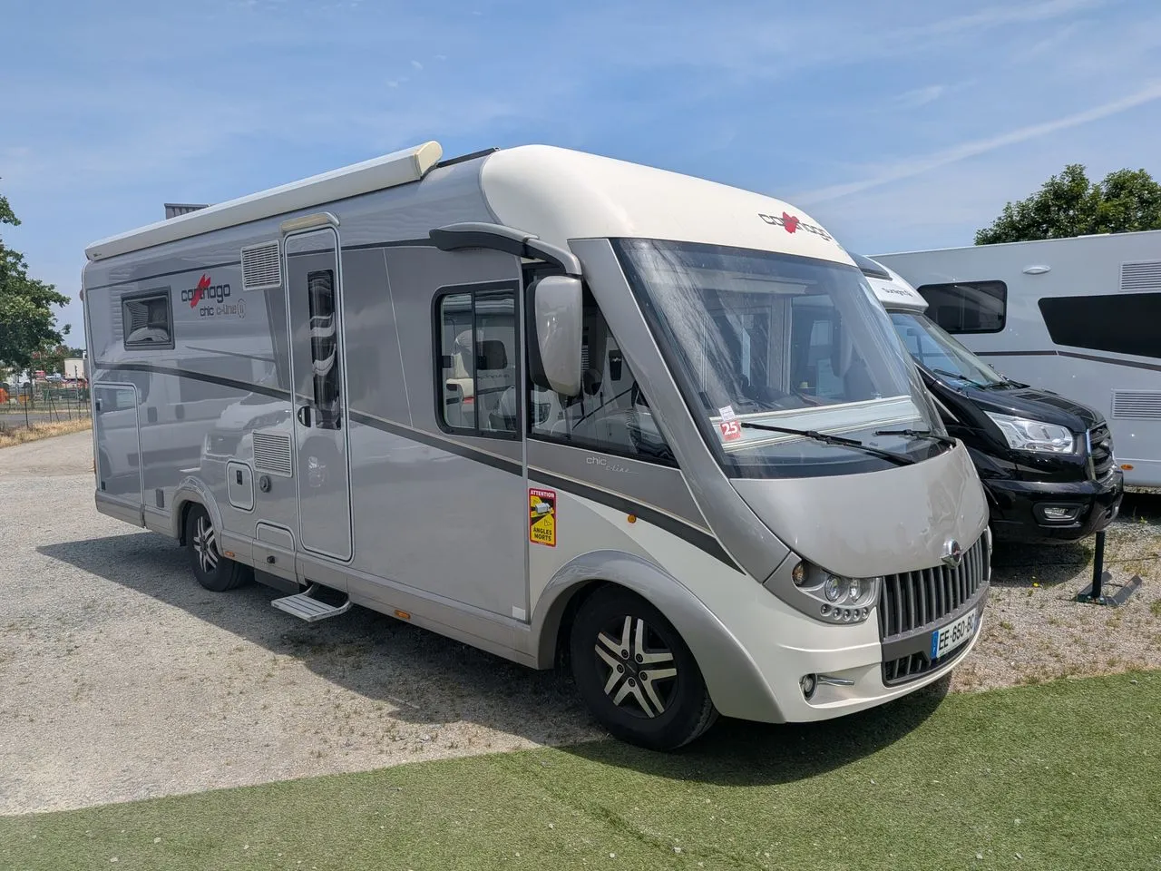 Camping-car occasion – Intégral — Camping-car profilé