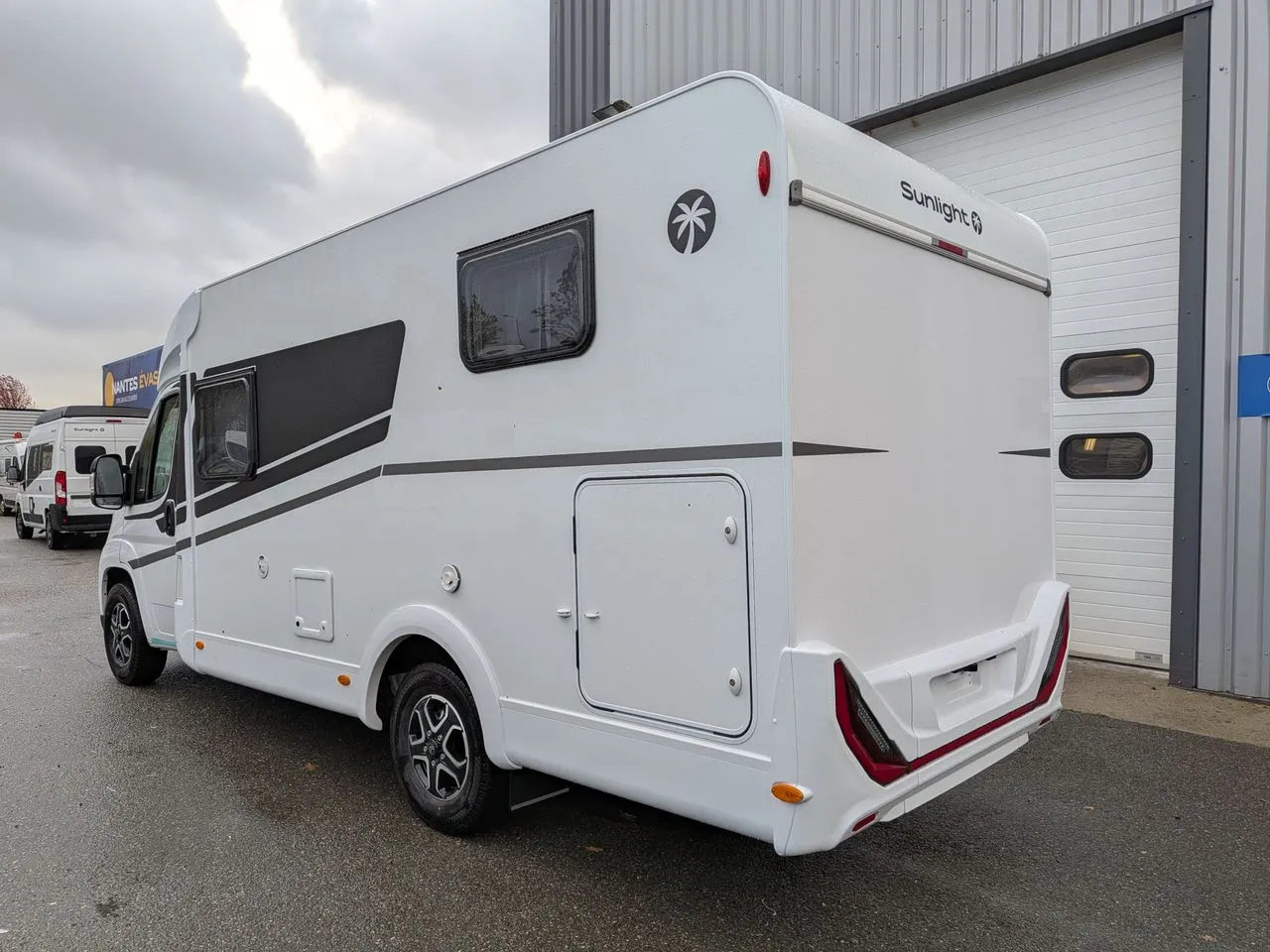 Camping-car - Sunlight - v66 - 2027