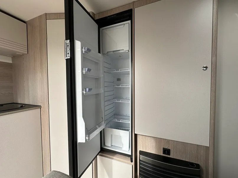 Caravane - Burstner - PREMIO LIFE 480 TS BRAVA - 2025