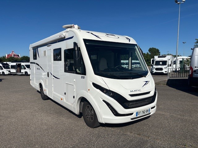 Camping-car MCLOUIS NEVIS 281