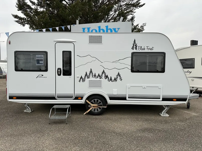 Caravane - Burstner - PREMIO 455 TS BRAVA BLACK FOREST - 2025