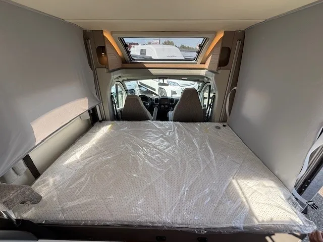 Camping-car - Burstner - CAMPEO TD 590 G - 2025