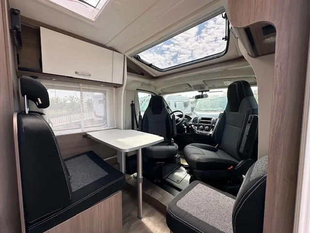Camping-car - Carado - V 132 / V132 - 2024
