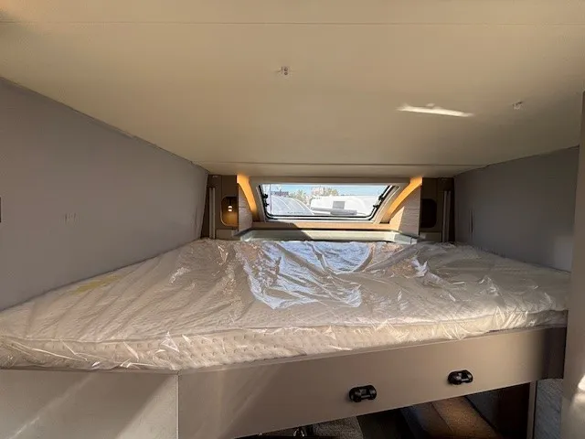 Camping-car - Burstner - CAMPEO TD 690G - 2025