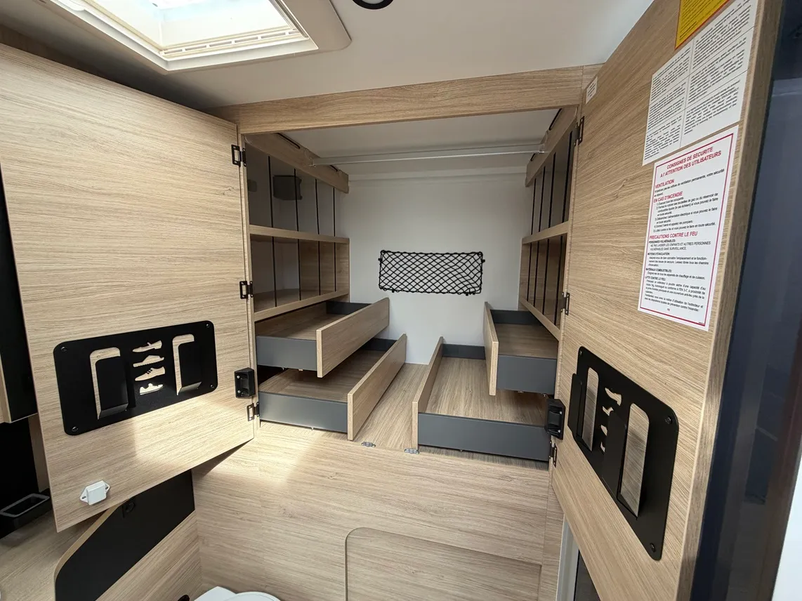 Camping-car - Challenger - 250 GRAPHITE EDITION - 2026