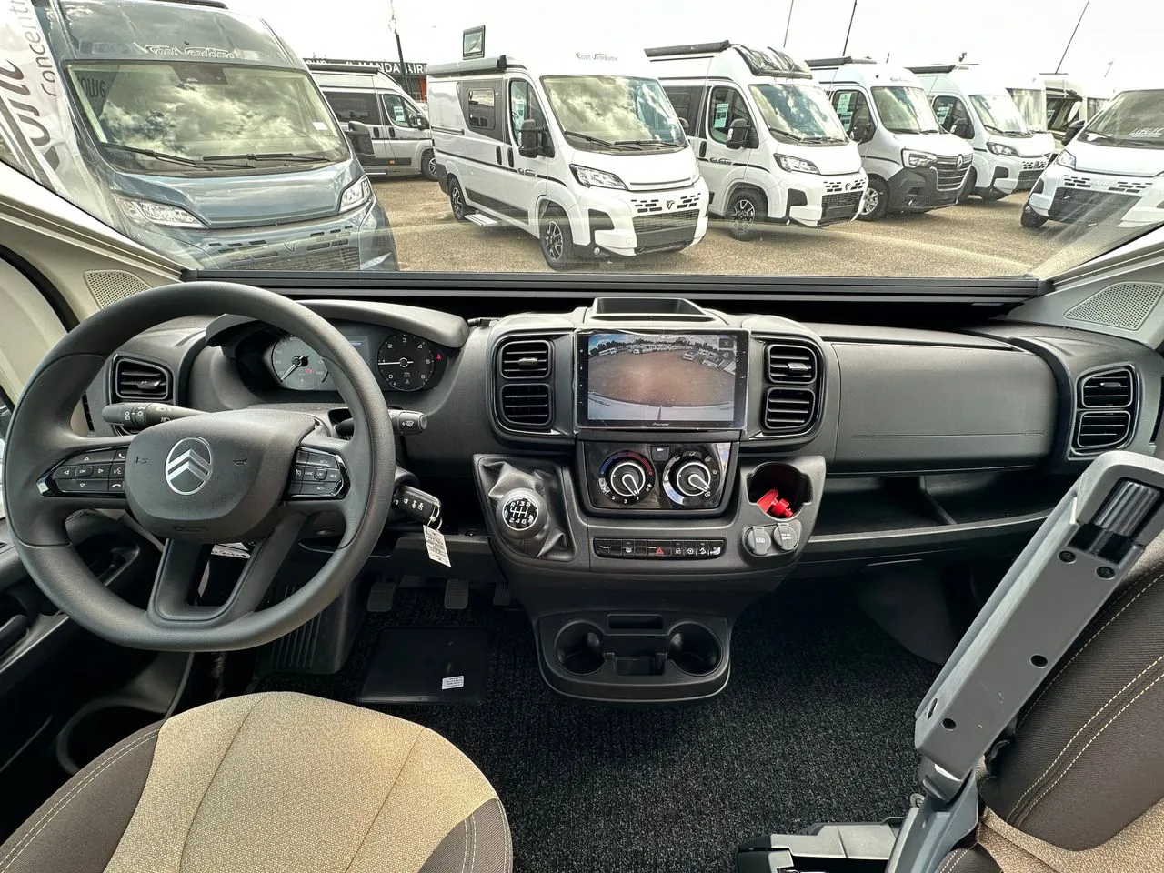 Fourgon aménagé - Challenger - V114M BREAK EDITION LIGHT - 2026