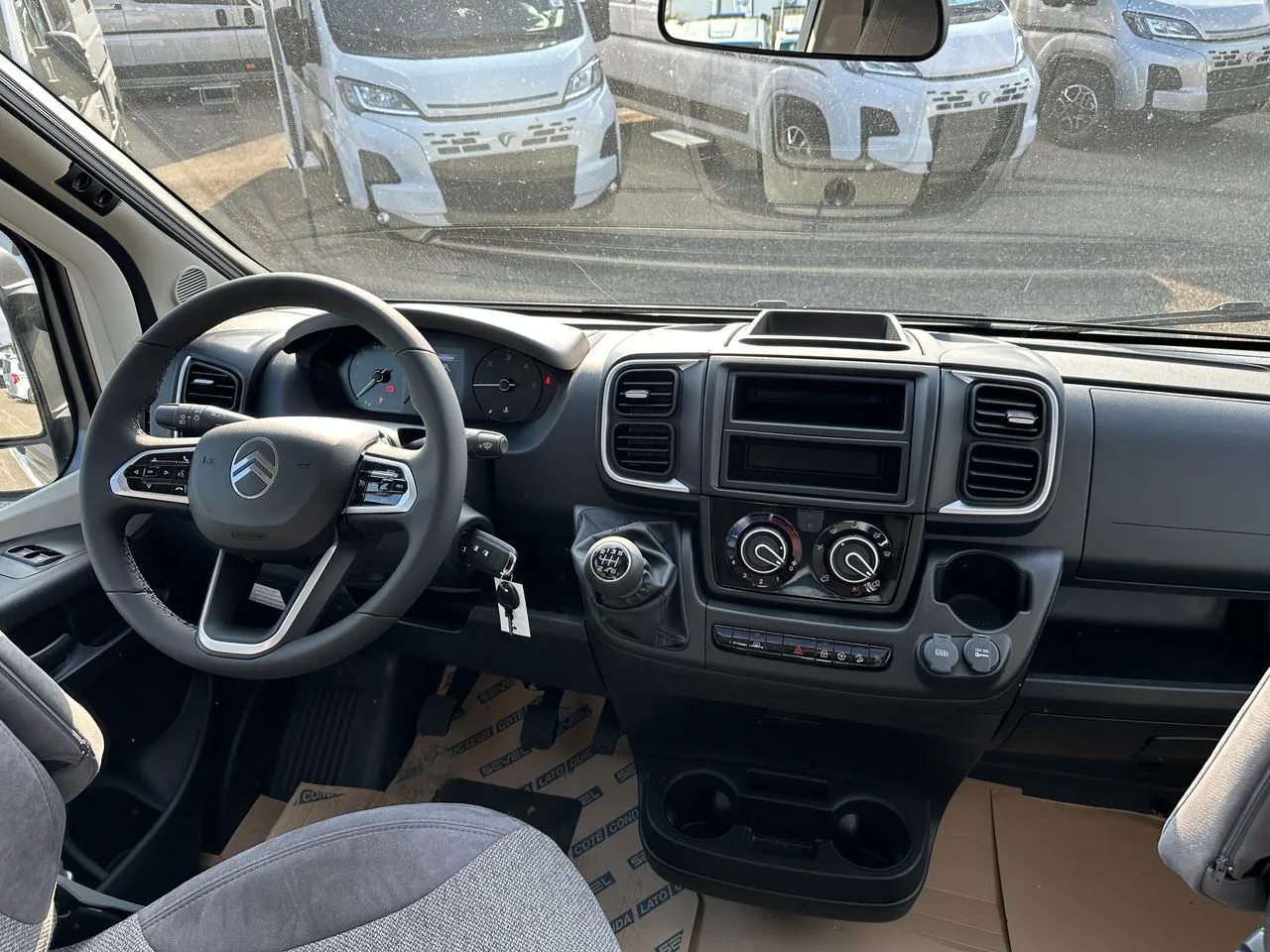 Camping-car - Carado - V347 Pro+ - 2026