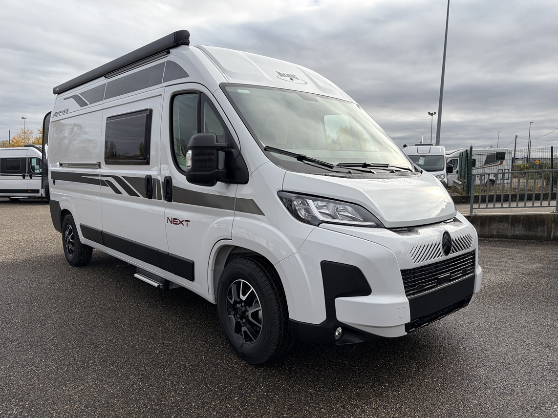 Camping-car MCLOUIS MENFYS NEXT 3