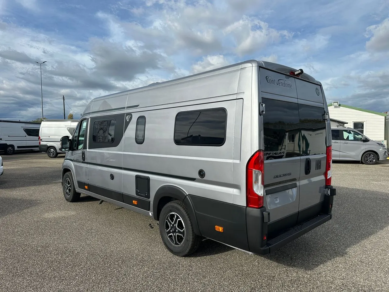 Fourgon aménagé - Font Vendôme - DUO VAN GARAGE ELEGANCE - 2026