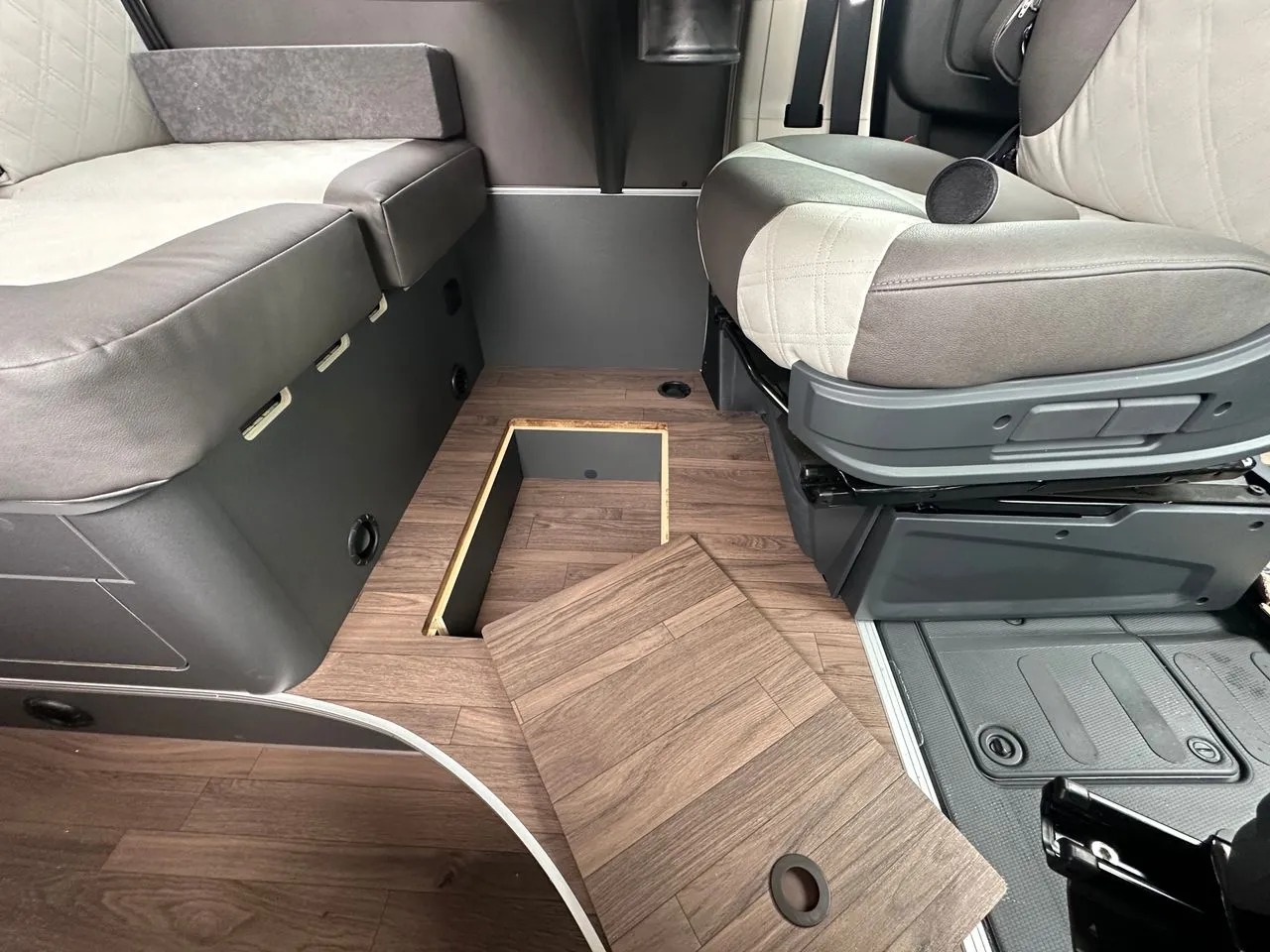 Fourgon aménagé - Knaus - BOXLIFE 630 ME PLATINIUM SELECTION - 2026