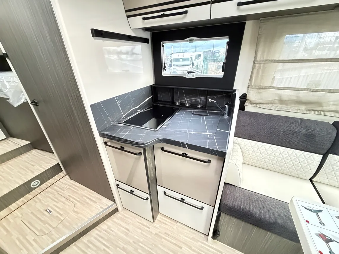 Camping-car - Mc Louis - NEVIS 870 - 2026