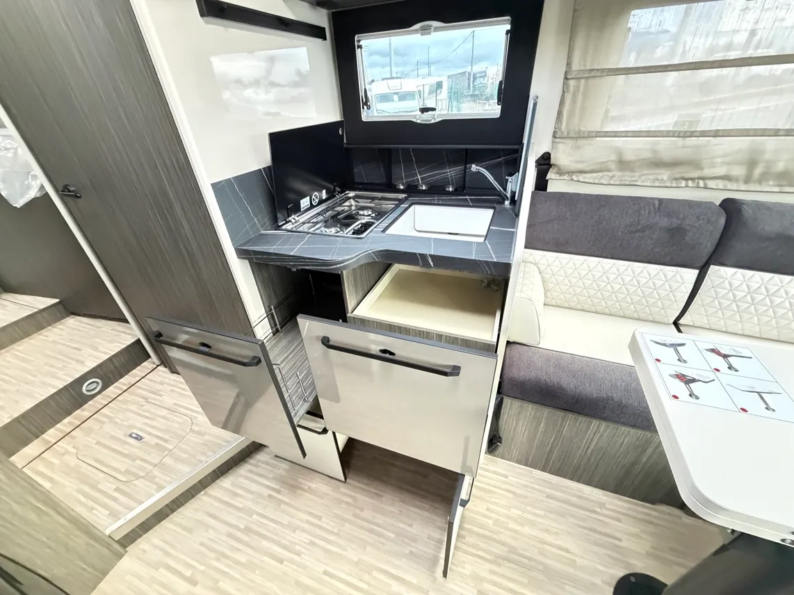 Camping-car - Mc Louis - NEVIS 870 - 2026