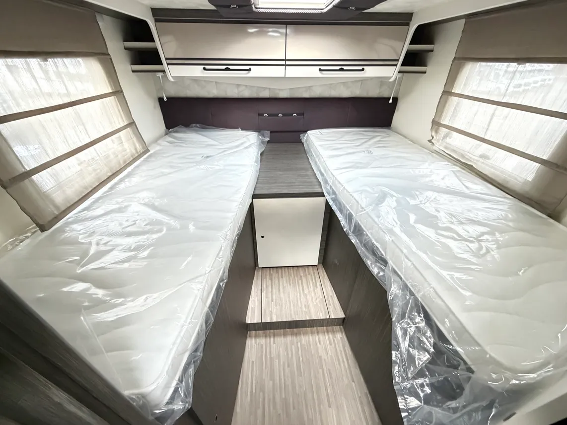 Camping-car - Mc Louis - NEVIS 870 - 2026