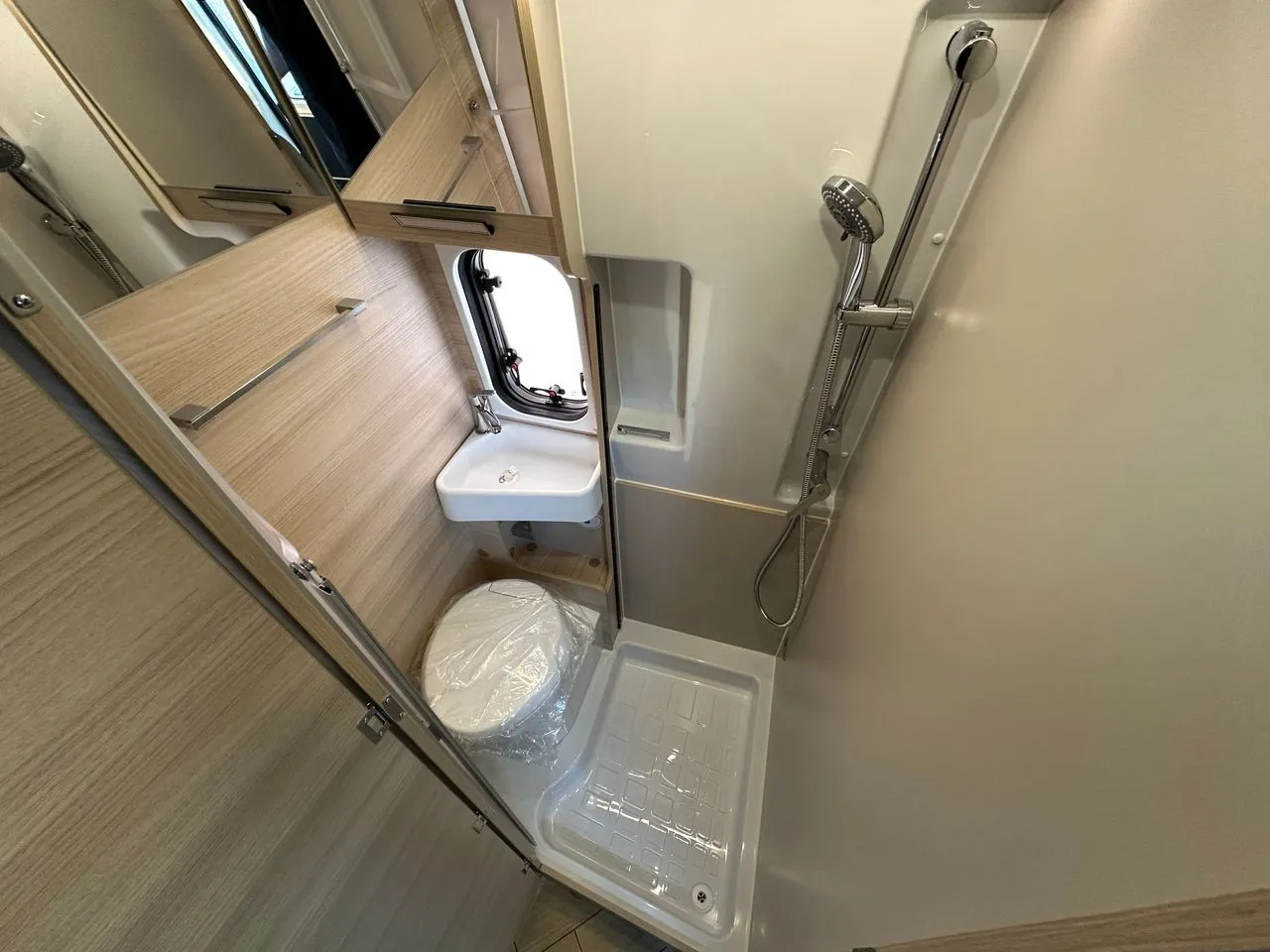 Fourgon aménagé - Challenger - V217 SPORT EDITION - 2026