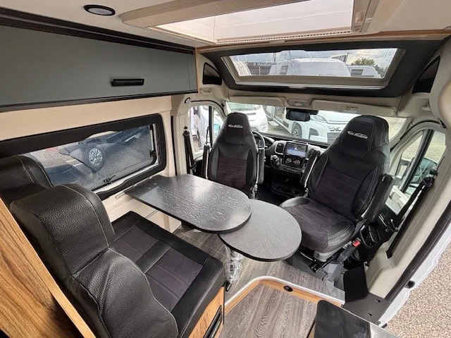 Fourgon aménagé - Font Vendôme - LEADERCAMP DUO ELEGANCE - 2026