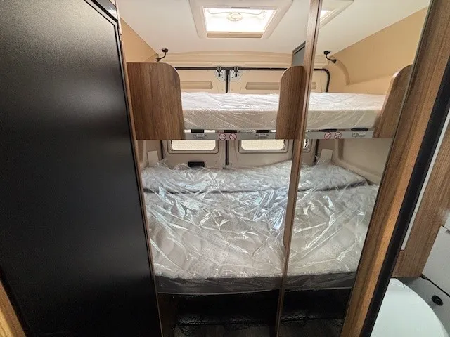 Fourgon aménagé - Font Vendôme - LEADERCAMP DUO ELEGANCE - 2026