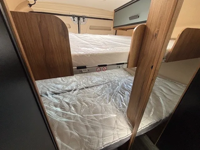 Fourgon aménagé - Font Vendôme - LEADERCAMP DUO ELEGANCE - 2026