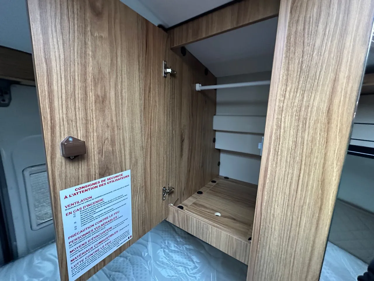 Fourgon aménagé - Font Vendôme - FORTYVAN 4X2 - 2026