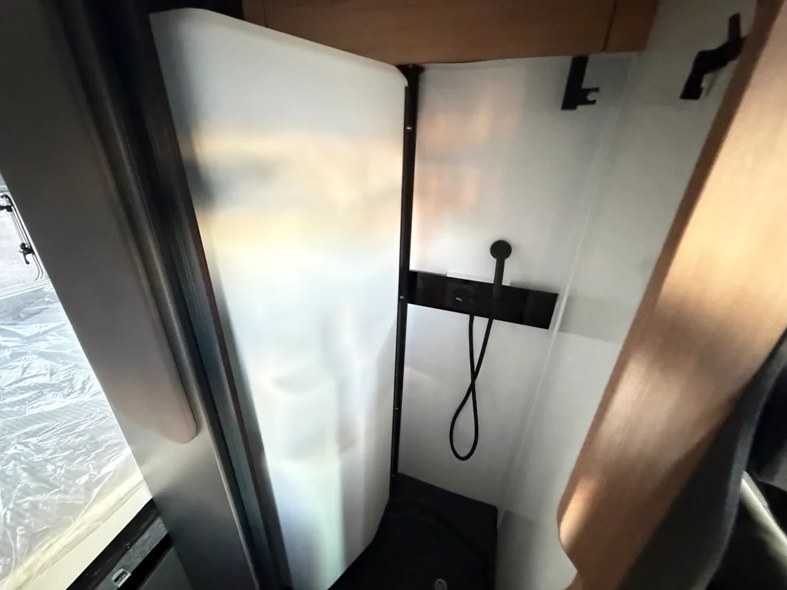 Fourgon aménagé - Knaus - BOXLIFE 600 DQ PLATINIUM SELECTION - 2026