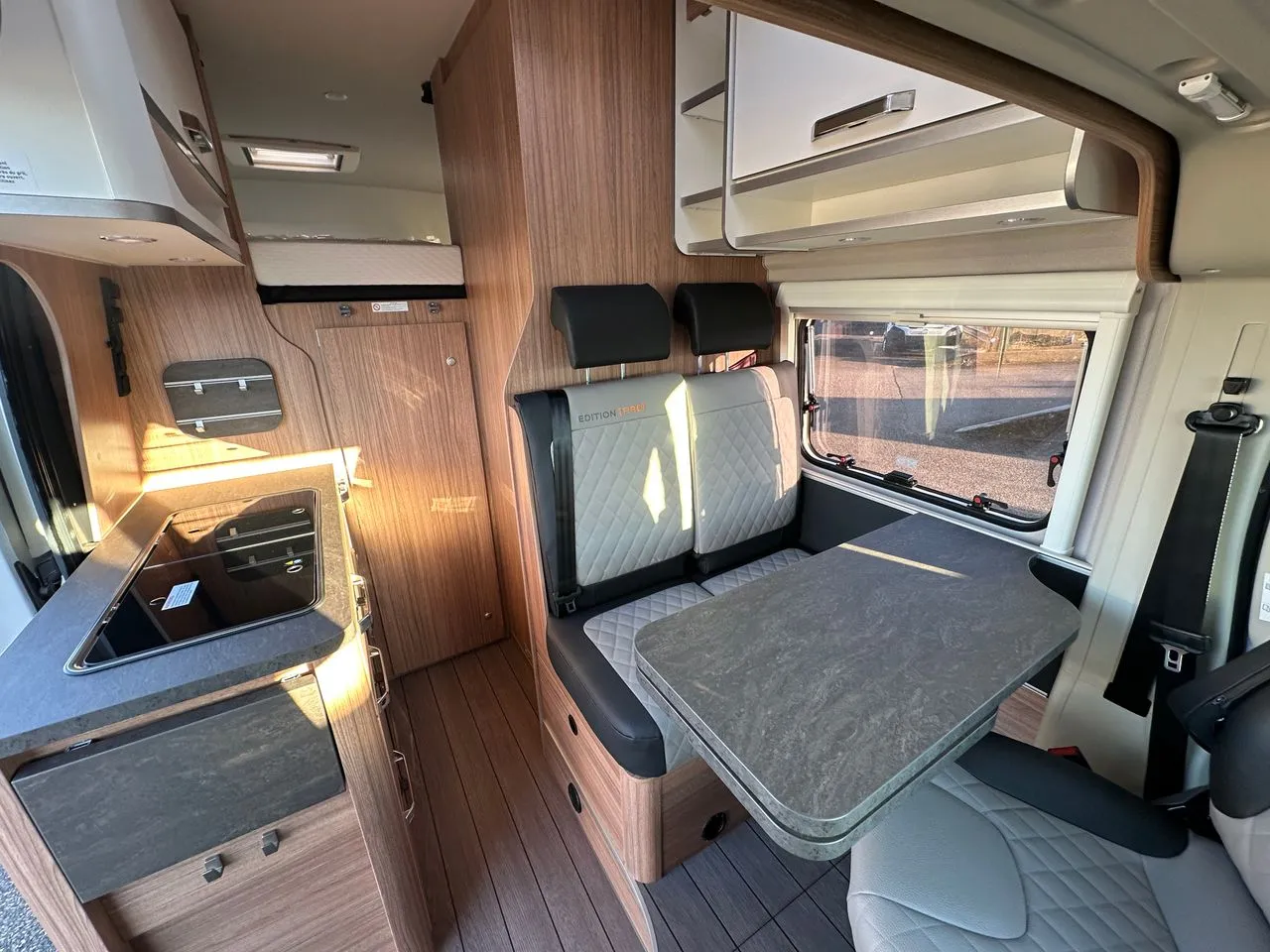 Fourgon aménagé - Weinsberg - CARABUS 630 MEG EDITION FIRE - OUTLAW - 2026