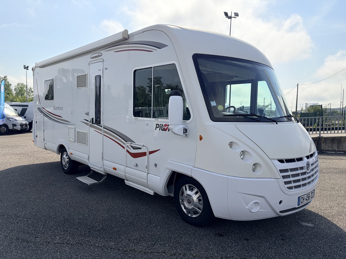 Camping-car PILOTE G740 AVENTURA