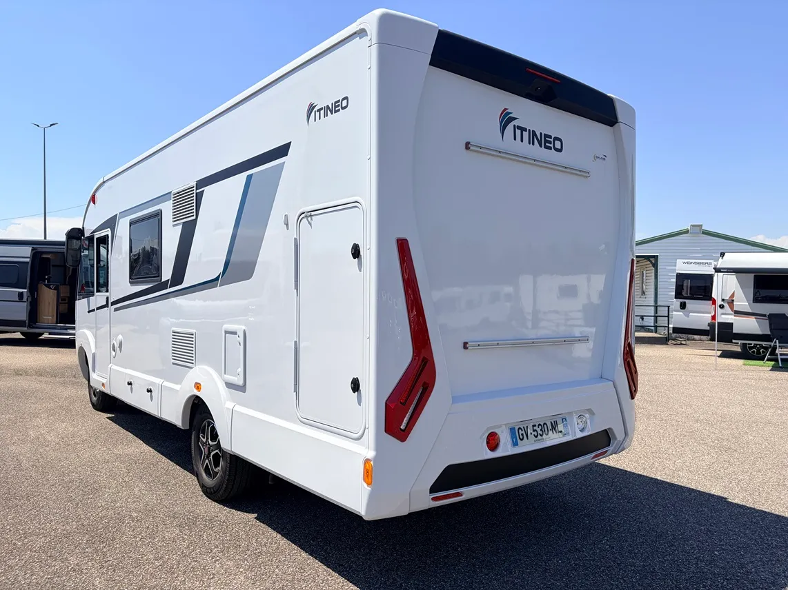 SB 700 BOITE AUTO