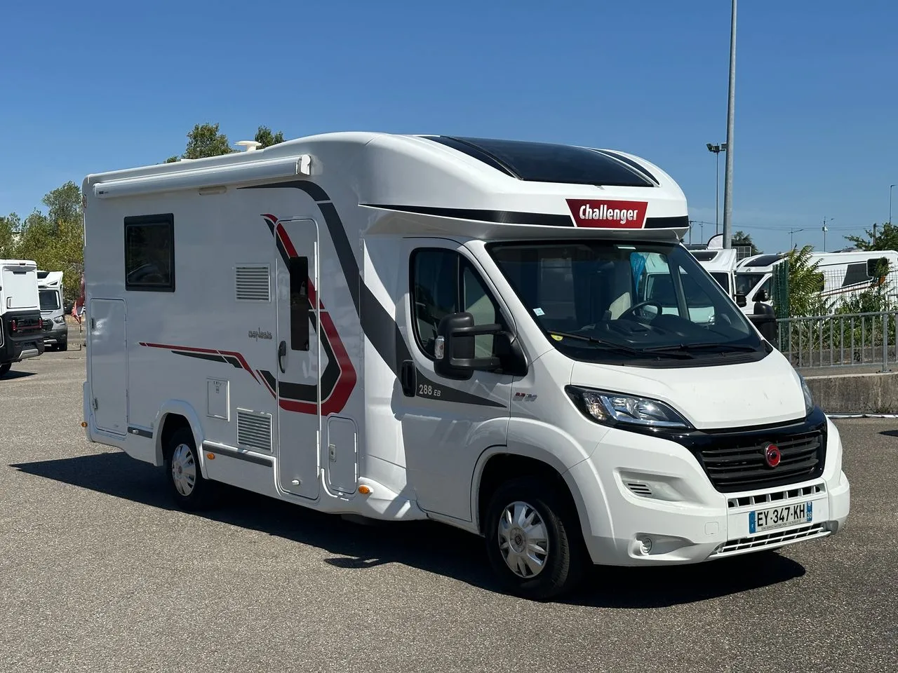 Camping-car occasion – Profilé — Camping-car profilé