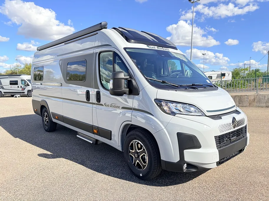 DUO VAN GARAGE