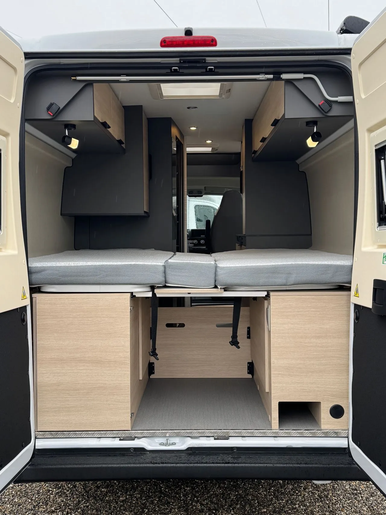 Fourgon aménagé - Dreamer - D68 - 2026