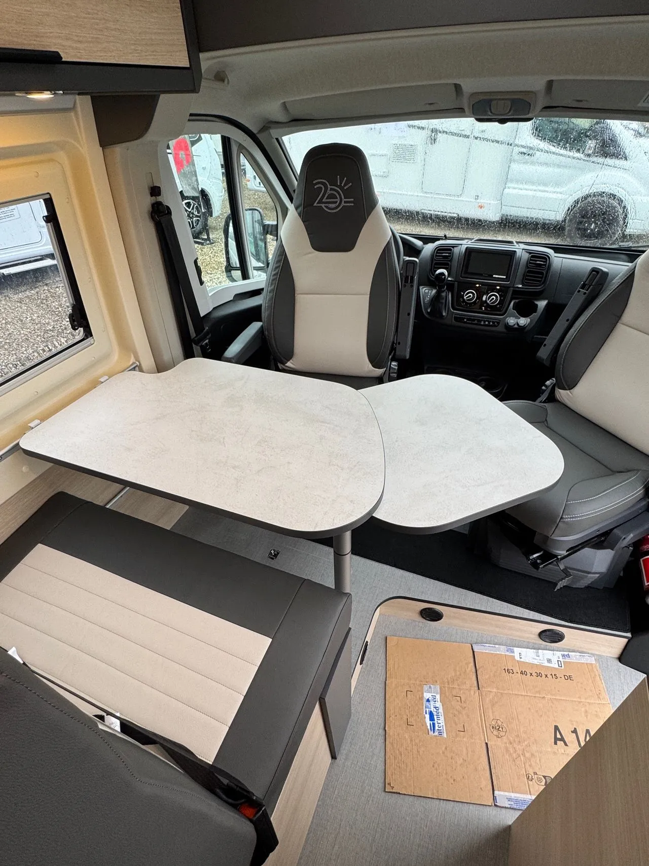 Fourgon aménagé - Dreamer - D68 - 2026