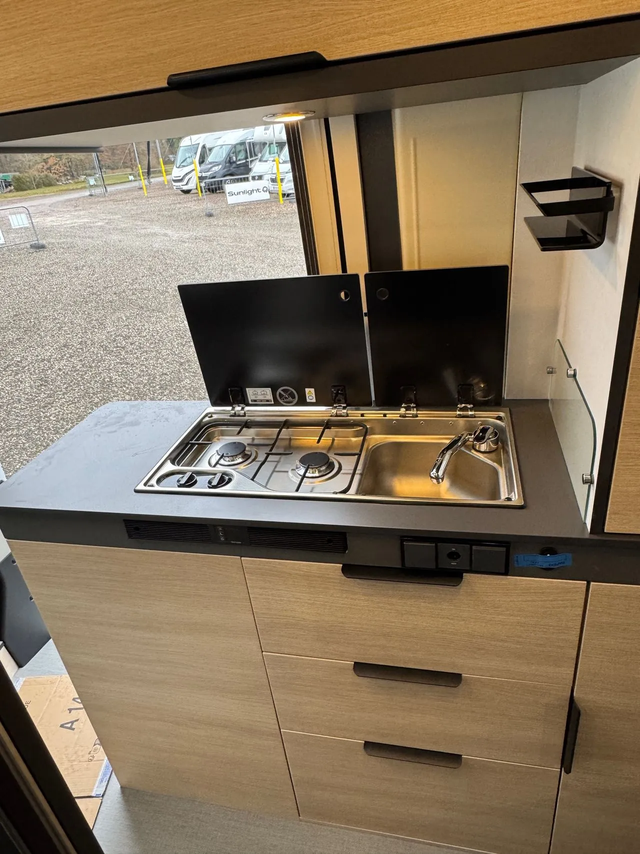 Fourgon aménagé - Dreamer - D68 - 2026