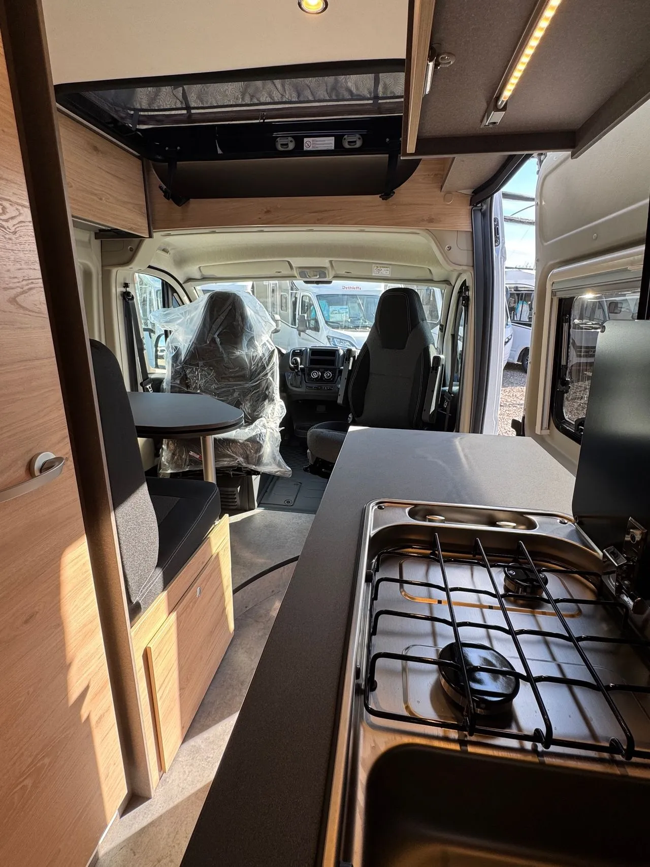 Fourgon aménagé - Dethleffs - CVD 600DS - 2026