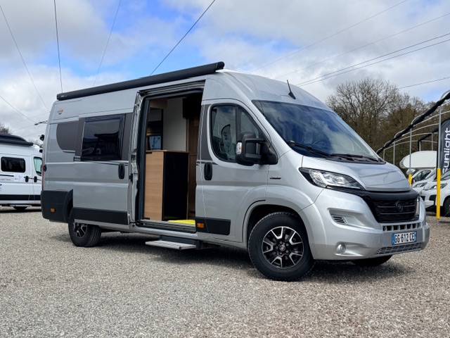 Camping-car CARADO CV 640