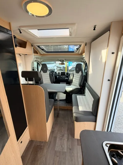 Camping-car - Sunlight - V 67S - 2026